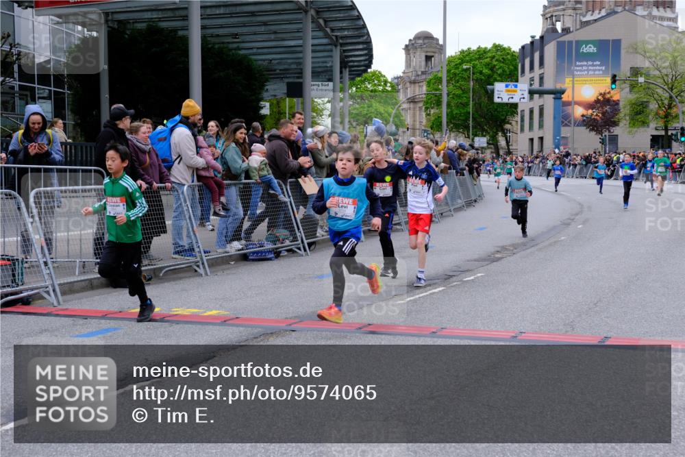 25.04.2026 - Das Zehntel Tim E. http://msf.ph/oto/9574065 25.04.2026 10:49:18 Ziel 5734, 5742, 6045, 6518, 6548, 6711, 6732, 6964, 7394, 7529, 7619 meine-sportfotos.de