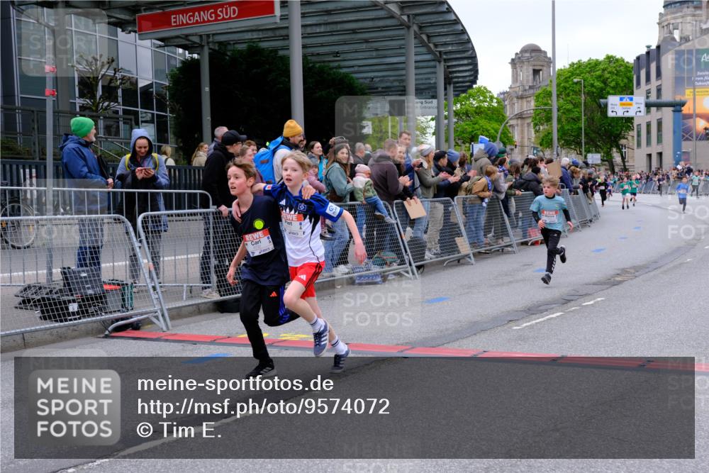 25.04.2026 - Das Zehntel Tim E. http://msf.ph/oto/9574072 25.04.2026 10:49:19 Ziel 5734, 5742, 5762, 6045, 6069, 6518, 6711, 6732, 6964, 7394, 7529, 7619 meine-sportfotos.de