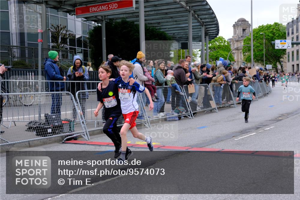 25.04.2026 - Das Zehntel Tim E. http://msf.ph/oto/9574073 25.04.2026 10:49:19 Ziel 5734, 5742, 5762, 6045, 6069, 6518, 6711, 6732, 6964, 7394, 7529, 7619 meine-sportfotos.de
