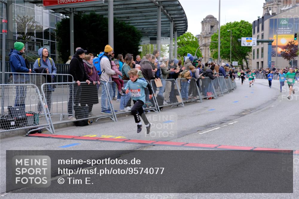 25.04.2026 - Das Zehntel Tim E. http://msf.ph/oto/9574077 25.04.2026 10:49:20 Ziel 5734, 5742, 5762, 6045, 6069, 6518, 6711, 6732, 6964, 7394, 7529, 7619 meine-sportfotos.de