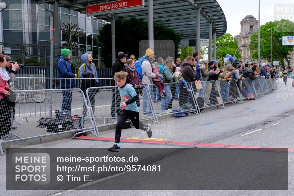 25.04.2026 - Das Zehntel Tim E. http://msf.ph/oto/9574081 25.04.2026 10:49:20 Ziel 5734, 5742, 5762, 6045, 6069, 6518, 6711, 6732, 6964, 7394, 7529, 7619 meine-sportfotos.de