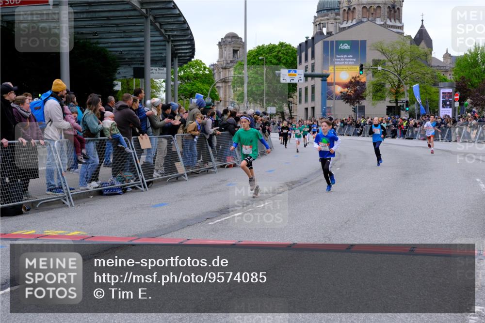 25.04.2026 - Das Zehntel Tim E. http://msf.ph/oto/9574085 25.04.2026 10:49:22 Ziel 5734, 5762, 6045, 6069, 6327, 6518, 6711, 6732, 6964, 7529, 7706, 7941 meine-sportfotos.de