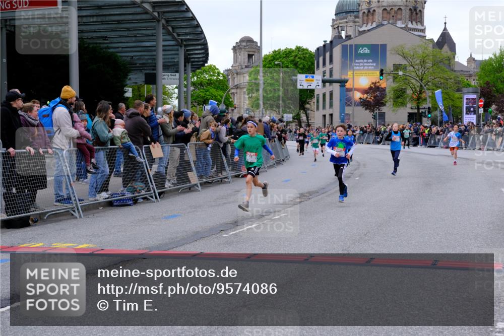 25.04.2026 - Das Zehntel Tim E. http://msf.ph/oto/9574086 25.04.2026 10:49:22 Ziel 5734, 5762, 6045, 6069, 6327, 6518, 6711, 6732, 6964, 7529, 7706, 7941 meine-sportfotos.de