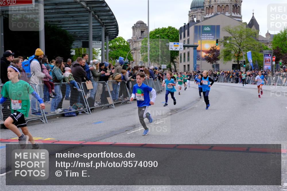 25.04.2026 - Das Zehntel Tim E. http://msf.ph/oto/9574090 25.04.2026 10:49:23 Ziel 5512, 5734, 5762, 6045, 6069, 6327, 6518, 6711, 6732, 6964, 7529, 7706, 7941 meine-sportfotos.de