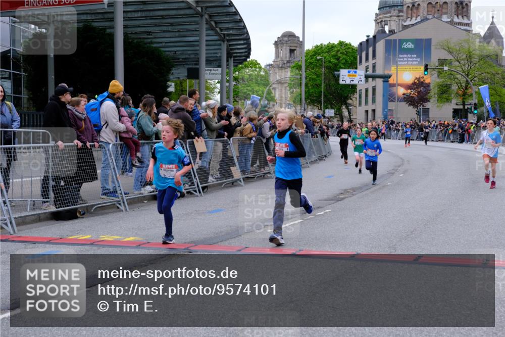 25.04.2026 - Das Zehntel Tim E. http://msf.ph/oto/9574101 25.04.2026 10:49:25 Ziel 5383, 5512, 5577, 5762, 6041, 6045, 6069, 6327, 6518, 7529, 7706, 7939, 7941 meine-sportfotos.de