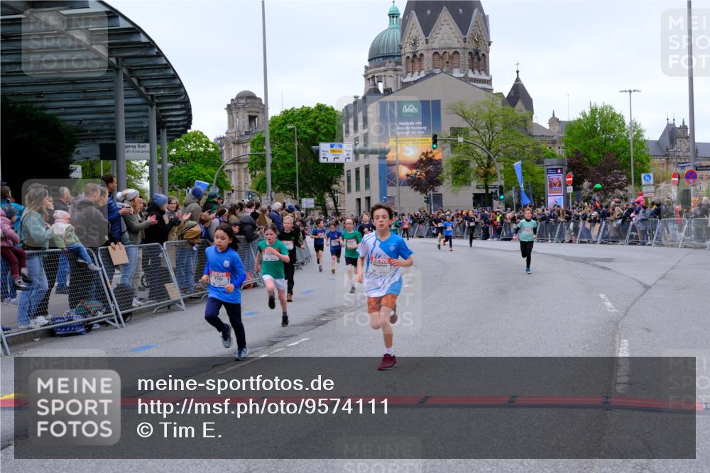 25.04.2026 - Das Zehntel Tim E. http://msf.ph/oto/9574111 25.04.2026 10:49:27 Ziel 5383, 5512, 5577, 5762, 6041, 6045, 6069, 6327, 6518, 6883, 7706, 7939, 7941 meine-sportfotos.de