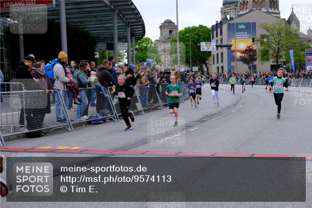 25.04.2026 - Das Zehntel Tim E. http://msf.ph/oto/9574113 25.04.2026 10:49:28 Ziel 5383, 5512, 5577, 5579, 5589, 5762, 6041, 6045, 6069, 6327, 6518, 6883, 7156, 7706, 7882, 7939, 7941 meine-sportfotos.de