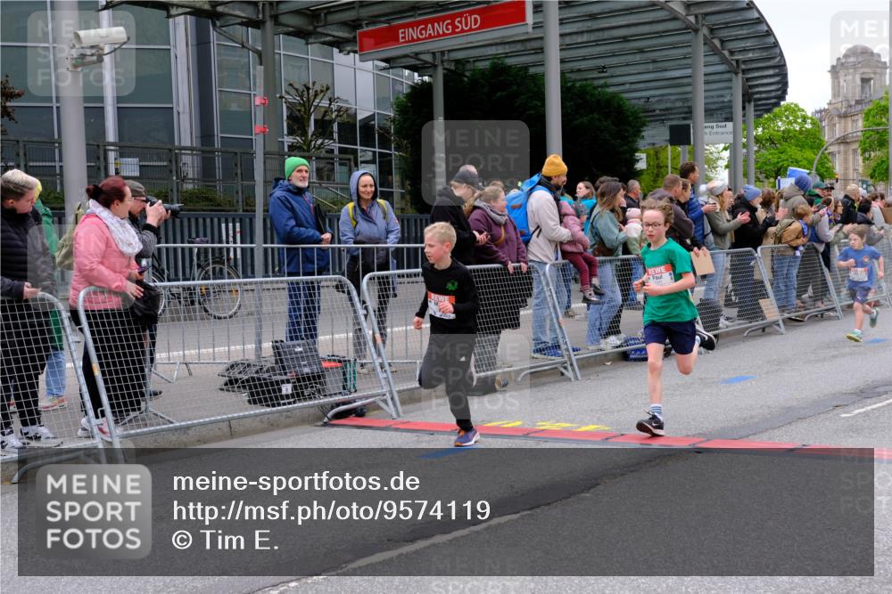 25.04.2026 - Das Zehntel Tim E. http://msf.ph/oto/9574119 25.04.2026 10:49:29 Ziel 5383, 5512, 5577, 5579, 5589, 5762, 6041, 6045, 6069, 6327, 6339, 6518, 6883, 7156, 7706, 7882, 7939, 7941 meine-sportfotos.de