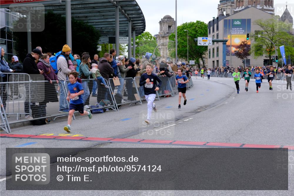 25.04.2026 - Das Zehntel Tim E. http://msf.ph/oto/9574124 25.04.2026 10:49:31 Ziel 5383, 5512, 5577, 5579, 5589, 5762, 6041, 6069, 6327, 6339, 6883, 7156, 7408, 7706, 7882, 7939, 7941 meine-sportfotos.de