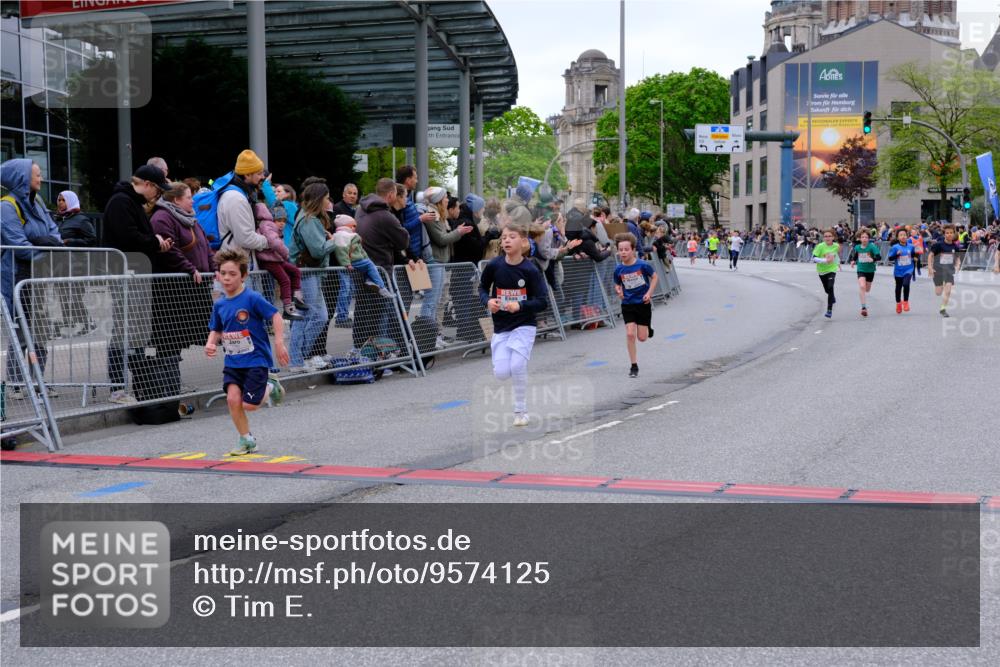 25.04.2026 - Das Zehntel Tim E. http://msf.ph/oto/9574125 25.04.2026 10:49:31 Ziel 5383, 5512, 5577, 5579, 5589, 5762, 6041, 6069, 6327, 6339, 6883, 7156, 7408, 7706, 7882, 7939, 7941 meine-sportfotos.de