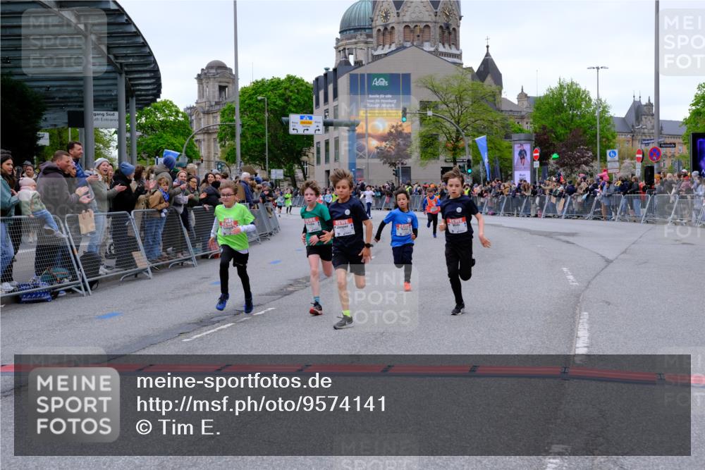 25.04.2026 - Das Zehntel Tim E. http://msf.ph/oto/9574141 25.04.2026 10:49:34 Ziel 5383, 5512, 5577, 5579, 5589, 6041, 6339, 6883, 7156, 7408, 7882, 7939, 7941 meine-sportfotos.de