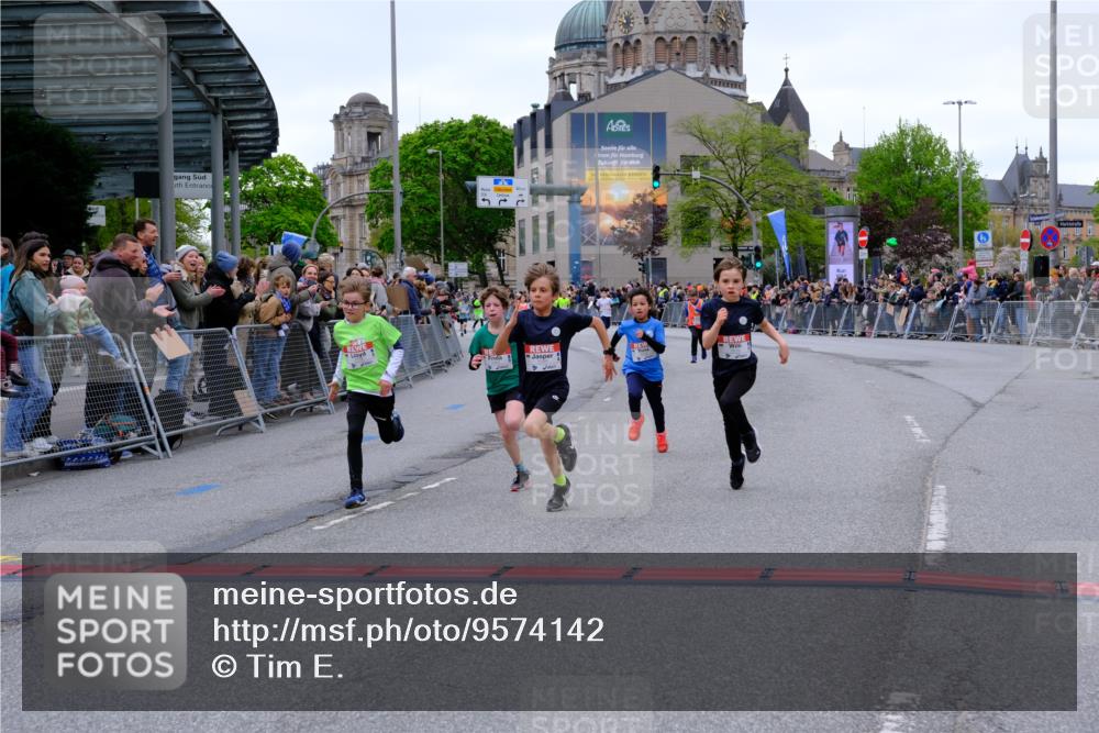 25.04.2026 - Das Zehntel Tim E. http://msf.ph/oto/9574142 25.04.2026 10:49:34 Ziel 5383, 5512, 5577, 5579, 5589, 6041, 6339, 6883, 7156, 7408, 7882, 7939, 7941 meine-sportfotos.de