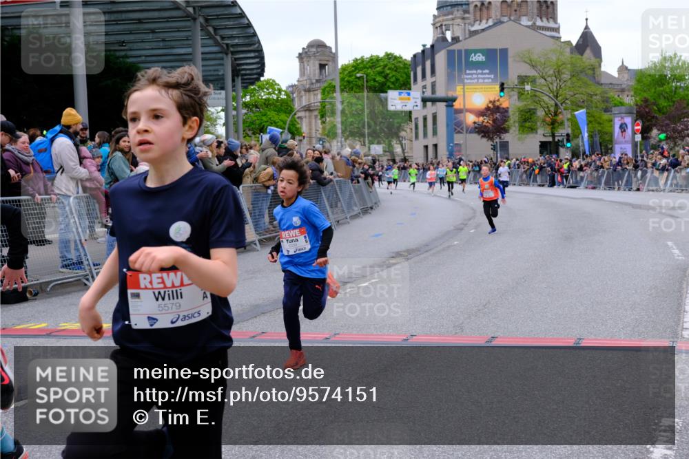 25.04.2026 - Das Zehntel Tim E. http://msf.ph/oto/9574151 25.04.2026 10:49:35 Ziel 5005, 5383, 5512, 5577, 5579, 5589, 6041, 6339, 6883, 7156, 7408, 7882, 7939 meine-sportfotos.de