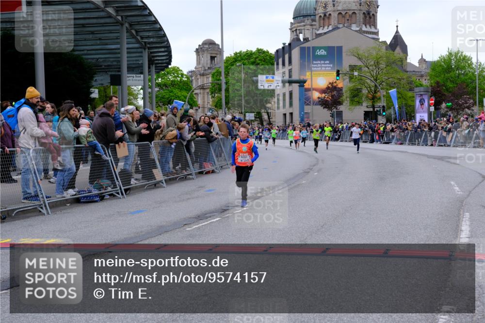 25.04.2026 - Das Zehntel Tim E. http://msf.ph/oto/9574157 25.04.2026 10:49:36 Ziel 5005, 5383, 5577, 5579, 5589, 6041, 6339, 6883, 7156, 7408, 7882, 7939 meine-sportfotos.de