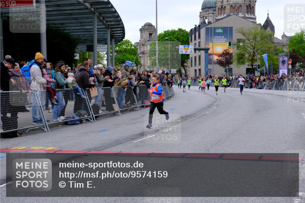 25.04.2026 - Das Zehntel Tim E. http://msf.ph/oto/9574159 25.04.2026 10:49:37 Ziel 5005, 5383, 5577, 5579, 5589, 6339, 6883, 7156, 7408, 7882 meine-sportfotos.de
