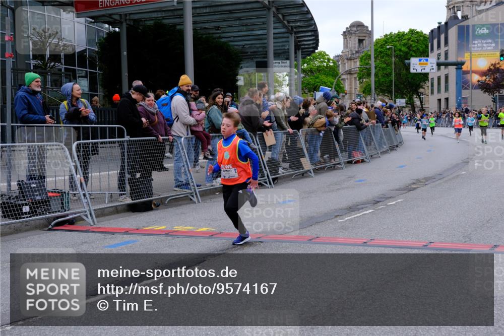 25.04.2026 - Das Zehntel Tim E. http://msf.ph/oto/9574167 25.04.2026 10:49:37 Ziel 5005, 5383, 5577, 5579, 5589, 6339, 6883, 7156, 7408, 7882 meine-sportfotos.de