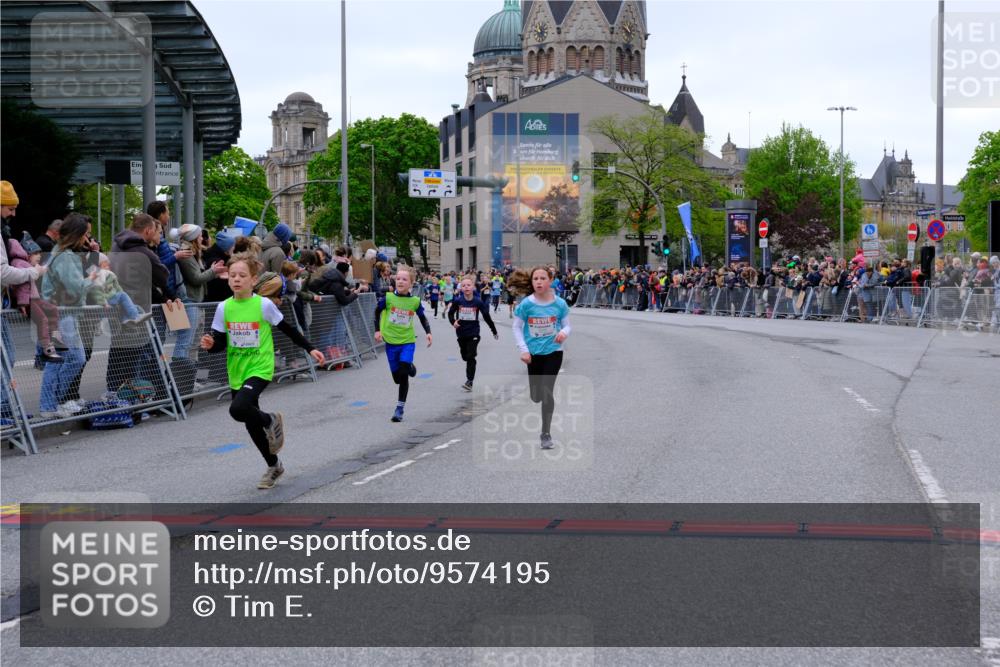 25.04.2026 - Das Zehntel Tim E. http://msf.ph/oto/9574195 25.04.2026 10:49:47 Ziel 5005, 5304, 5444, 5833, 6042, 6044, 6075, 6210, 6248, 7259, 7409, 7635 meine-sportfotos.de