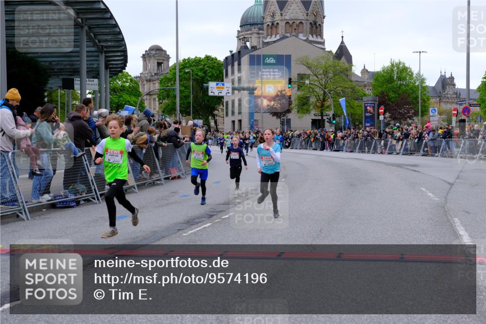 25.04.2026 - Das Zehntel Tim E. http://msf.ph/oto/9574196 25.04.2026 10:49:47 Ziel 5005, 5304, 5444, 5833, 6042, 6044, 6075, 6210, 6248, 7259, 7409, 7635 meine-sportfotos.de