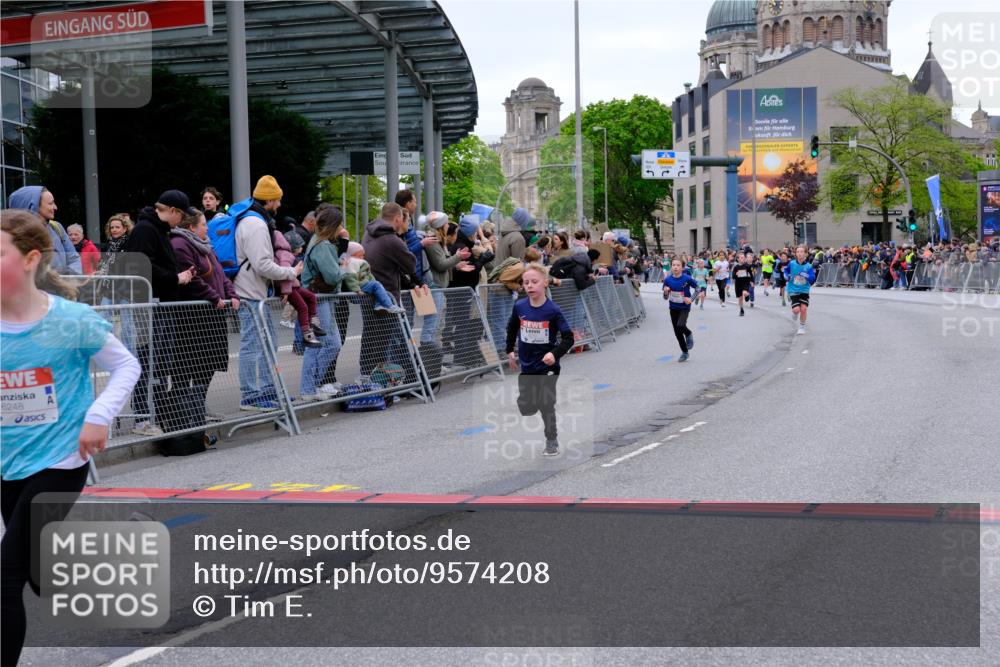 25.04.2026 - Das Zehntel Tim E. http://msf.ph/oto/9574208 25.04.2026 10:49:49 Ziel 5304, 5444, 5833, 6042, 6044, 6075, 6210, 6248, 6332, 7259, 7409, 7635, 8032 meine-sportfotos.de