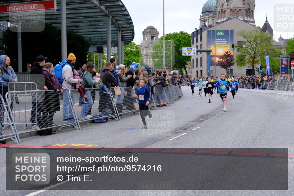 25.04.2026 - Das Zehntel Tim E. http://msf.ph/oto/9574216 25.04.2026 10:49:51 Ziel 5101, 5304, 5444, 5833, 6042, 6043, 6044, 6210, 6248, 6332, 6684, 7259, 7635, 7695, 8032, 8040, 8051 meine-sportfotos.de
