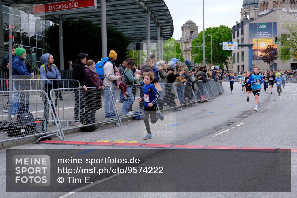 25.04.2026 - Das Zehntel Tim E. http://msf.ph/oto/9574222 25.04.2026 10:49:51 Ziel 5101, 5304, 5444, 5833, 6042, 6043, 6044, 6210, 6248, 6332, 6684, 7259, 7635, 7695, 8032, 8040, 8051 meine-sportfotos.de