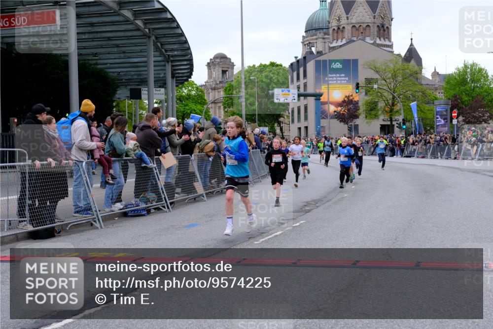 25.04.2026 - Das Zehntel Tim E. http://msf.ph/oto/9574225 25.04.2026 10:49:53 Ziel 5101, 5444, 5587, 5833, 6042, 6043, 6044, 6210, 6248, 6332, 6349, 6684, 7257, 7635, 7695, 8032, 8040, 8051 meine-sportfotos.de
