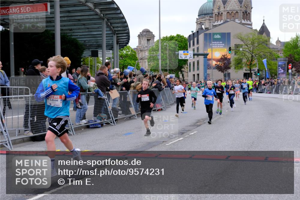25.04.2026 - Das Zehntel Tim E. http://msf.ph/oto/9574231 25.04.2026 10:49:54 Ziel 5101, 5444, 5587, 5833, 6043, 6044, 6210, 6248, 6332, 6349, 6414, 6684, 7257, 7688, 7695, 8032, 8040, 8051 meine-sportfotos.de
