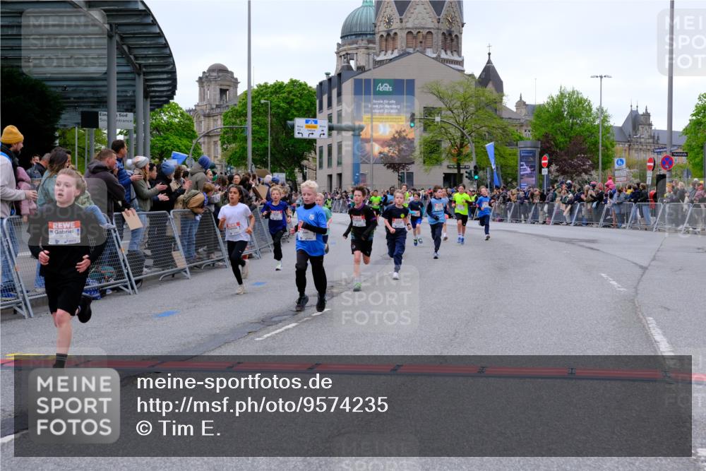 25.04.2026 - Das Zehntel Tim E. http://msf.ph/oto/9574235 25.04.2026 10:49:55 Ziel 5101, 5444, 5587, 5833, 6043, 6210, 6332, 6349, 6414, 6684, 7257, 7688, 7695, 8032, 8040, 8051 meine-sportfotos.de