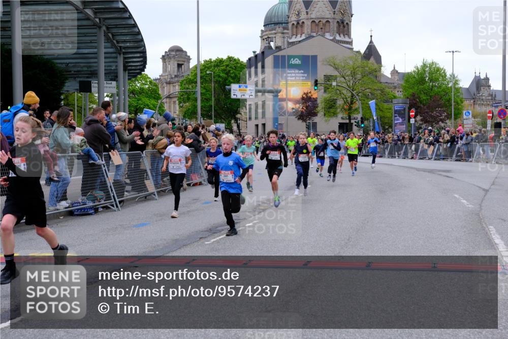 25.04.2026 - Das Zehntel Tim E. http://msf.ph/oto/9574237 25.04.2026 10:49:55 Ziel 5101, 5444, 5587, 5833, 6043, 6210, 6332, 6349, 6414, 6684, 7257, 7688, 7695, 8032, 8040, 8051 meine-sportfotos.de