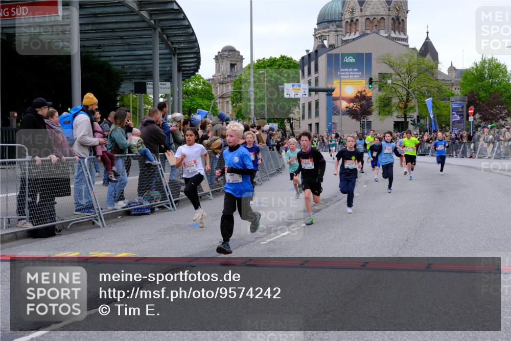 25.04.2026 - Das Zehntel Tim E. http://msf.ph/oto/9574242 25.04.2026 10:49:55 Ziel 5101, 5444, 5587, 5833, 6043, 6210, 6332, 6349, 6414, 6684, 7257, 7688, 7695, 8032, 8040, 8051 meine-sportfotos.de