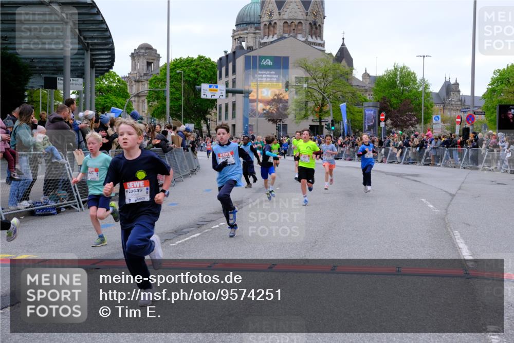 25.04.2026 - Das Zehntel Tim E. http://msf.ph/oto/9574251 25.04.2026 10:49:57 Ziel 5101, 5444, 5587, 5833, 6043, 6332, 6349, 6414, 6684, 6710, 7257, 7260, 7688, 7695, 8032, 8037, 8040, 8051 meine-sportfotos.de