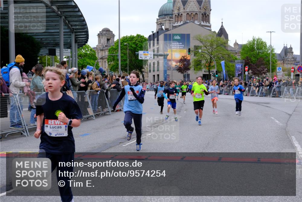 25.04.2026 - Das Zehntel Tim E. http://msf.ph/oto/9574254 25.04.2026 10:49:57 Ziel 5101, 5444, 5587, 5833, 6043, 6332, 6349, 6414, 6684, 6710, 7257, 7260, 7688, 7695, 8032, 8037, 8040, 8051 meine-sportfotos.de