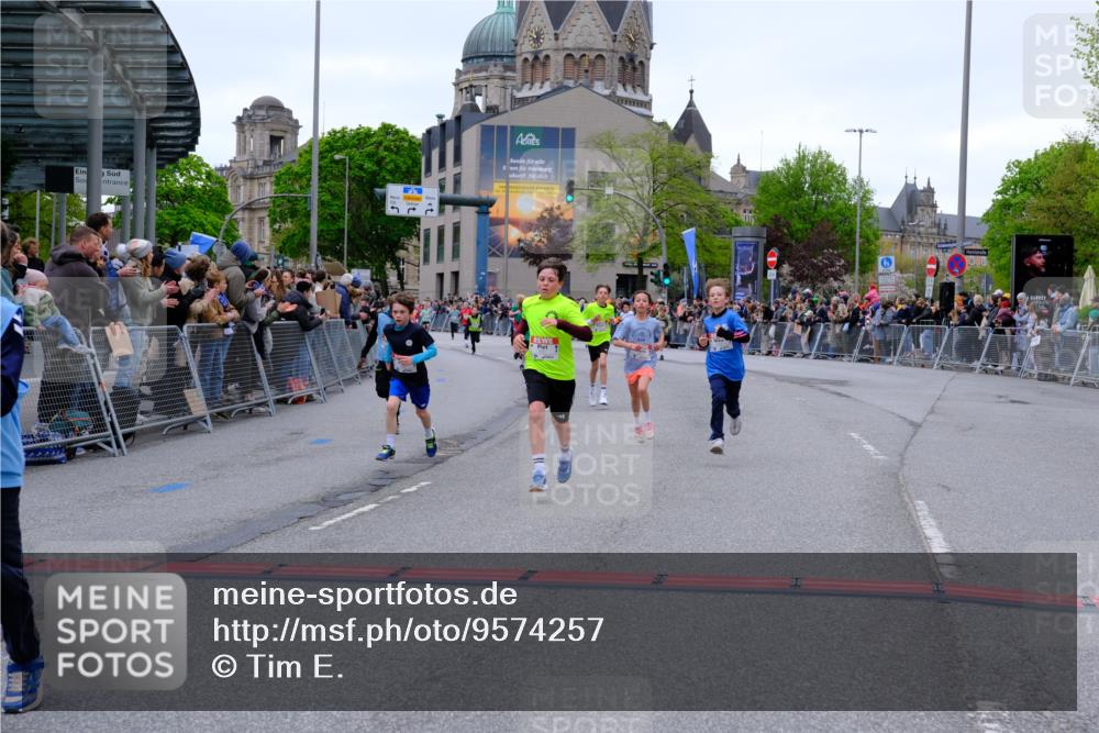 25.04.2026 - Das Zehntel Tim E. http://msf.ph/oto/9574257 25.04.2026 10:49:58 Ziel 5101, 5444, 5587, 5833, 6043, 6332, 6349, 6414, 6684, 6710, 7257, 7260, 7688, 7695, 7929, 8032, 8037, 8040, 8051, 8054 meine-sportfotos.de