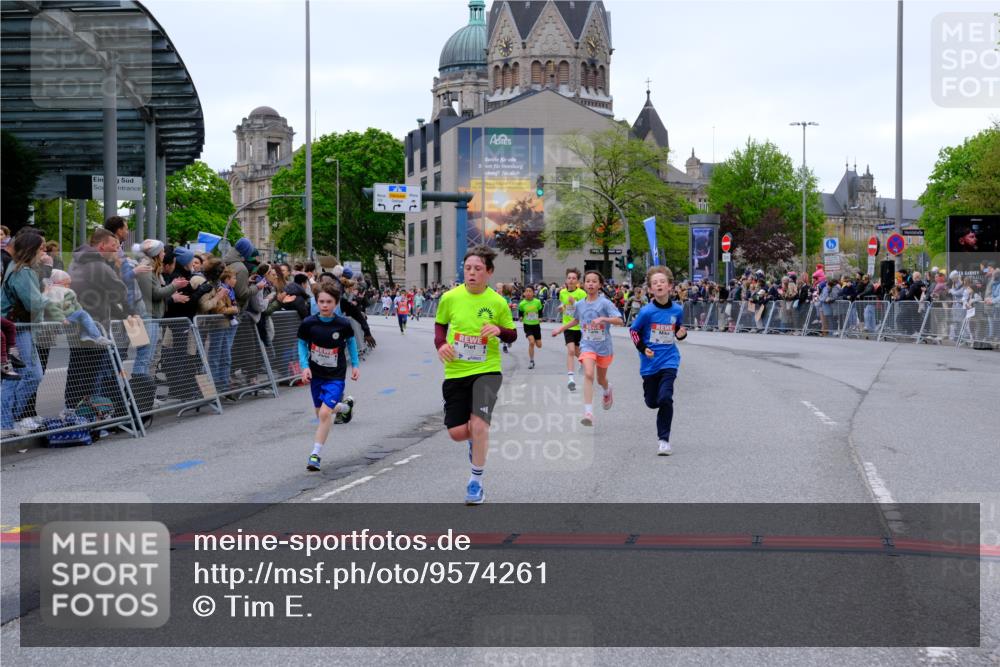 25.04.2026 - Das Zehntel Tim E. http://msf.ph/oto/9574261 25.04.2026 10:49:58 Ziel 5101, 5444, 5587, 5833, 6043, 6332, 6349, 6414, 6684, 6710, 7257, 7260, 7688, 7695, 7929, 8032, 8037, 8040, 8051, 8054 meine-sportfotos.de