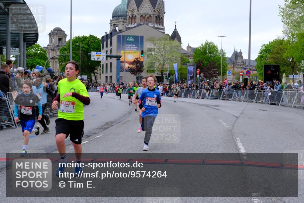 25.04.2026 - Das Zehntel Tim E. http://msf.ph/oto/9574264 25.04.2026 10:49:59 Ziel 5101, 5587, 5833, 6043, 6332, 6349, 6414, 6684, 6710, 7257, 7260, 7688, 7695, 7929, 8032, 8037, 8040, 8051, 8054 meine-sportfotos.de