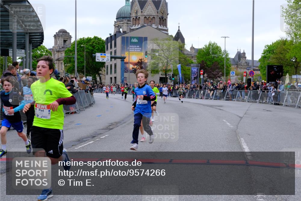 25.04.2026 - Das Zehntel Tim E. http://msf.ph/oto/9574266 25.04.2026 10:49:59 Ziel 5101, 5587, 5833, 6043, 6332, 6349, 6414, 6684, 6710, 7257, 7260, 7688, 7695, 7929, 8032, 8037, 8040, 8051, 8054 meine-sportfotos.de