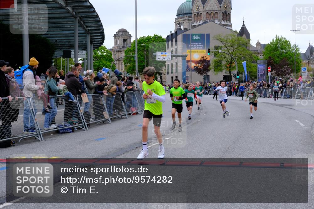 25.04.2026 - Das Zehntel Tim E. http://msf.ph/oto/9574282 25.04.2026 10:50:02 Ziel 5101, 5587, 6043, 6066, 6349, 6414, 6684, 6710, 7257, 7260, 7688, 7695, 7929, 7951, 8037, 8040, 8051, 8054 meine-sportfotos.de
