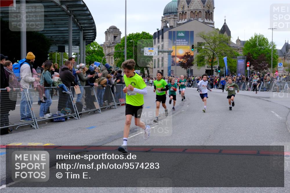 25.04.2026 - Das Zehntel Tim E. http://msf.ph/oto/9574283 25.04.2026 10:50:02 Ziel 5101, 5587, 6043, 6066, 6349, 6414, 6684, 6710, 7257, 7260, 7688, 7695, 7929, 7951, 8037, 8040, 8051, 8054 meine-sportfotos.de