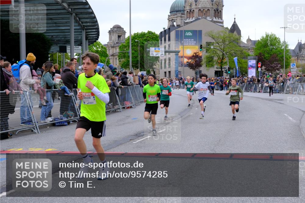 25.04.2026 - Das Zehntel Tim E. http://msf.ph/oto/9574285 25.04.2026 10:50:02 Ziel 5101, 5587, 6043, 6066, 6349, 6414, 6684, 6710, 7257, 7260, 7688, 7695, 7929, 7951, 8037, 8040, 8051, 8054 meine-sportfotos.de