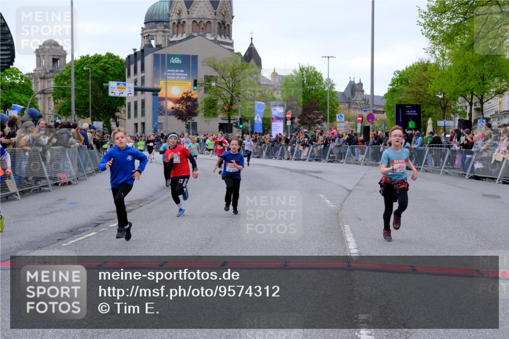 25.04.2026 - Das Zehntel Tim E. http://msf.ph/oto/9574312 25.04.2026 10:50:09 Ziel 5391, 6000, 6059, 6066, 6119, 6141, 6410, 6510, 6533, 6710, 7393, 7501, 7582, 7929, 7951, 8037, 8054 meine-sportfotos.de