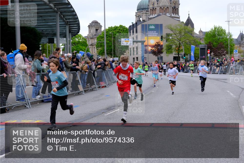 25.04.2026 - Das Zehntel Tim E. http://msf.ph/oto/9574336 25.04.2026 10:50:12 Ziel 5036, 5391, 5482, 6000, 6059, 6066, 6119, 6141, 6410, 6510, 6525, 6533, 6555, 7393, 7501, 7582, 7704, 7951 meine-sportfotos.de