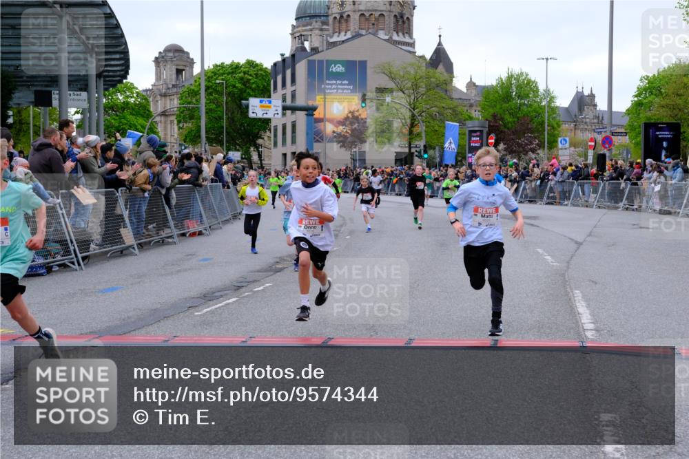 25.04.2026 - Das Zehntel Tim E. http://msf.ph/oto/9574344 25.04.2026 10:50:14 Ziel 5036, 5391, 5482, 6000, 6059, 6066, 6119, 6141, 6410, 6510, 6525, 6533, 6555, 7331, 7393, 7501, 7582, 7704 meine-sportfotos.de
