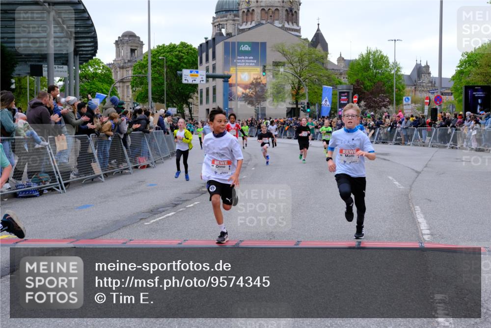 25.04.2026 - Das Zehntel Tim E. http://msf.ph/oto/9574345 25.04.2026 10:50:14 Ziel 5036, 5391, 5482, 6000, 6059, 6066, 6119, 6141, 6410, 6510, 6525, 6533, 6555, 7331, 7393, 7501, 7582, 7704 meine-sportfotos.de