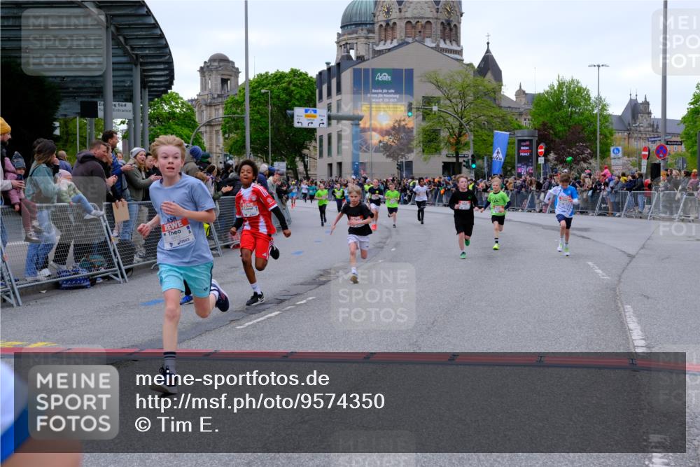 25.04.2026 - Das Zehntel Tim E. http://msf.ph/oto/9574350 25.04.2026 10:50:15 Ziel 5036, 5391, 5482, 6000, 6059, 6119, 6141, 6410, 6510, 6525, 6533, 6555, 6733, 7331, 7393, 7501, 7582, 7704 meine-sportfotos.de