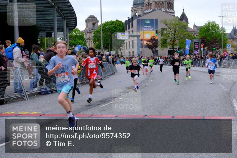25.04.2026 - Das Zehntel Tim E. http://msf.ph/oto/9574352 25.04.2026 10:50:16 Ziel 5036, 5287, 5298, 5391, 5482, 6000, 6119, 6141, 6410, 6510, 6525, 6533, 6555, 6733, 7331, 7501, 7704 meine-sportfotos.de