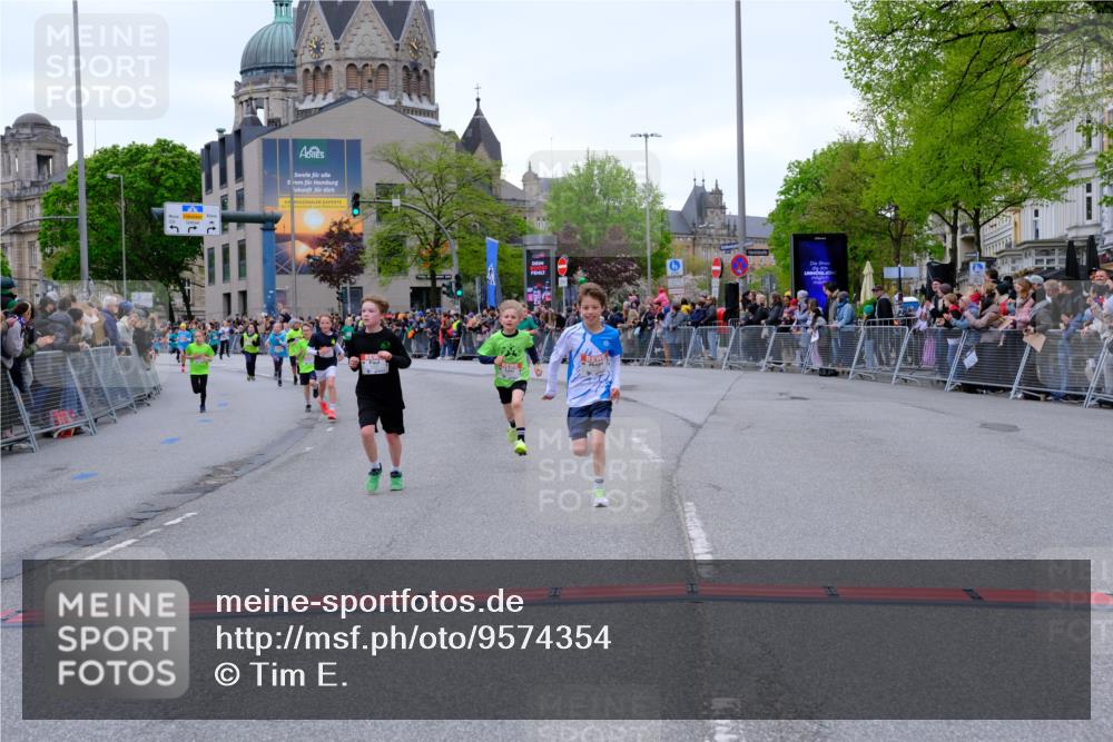 25.04.2026 - Das Zehntel Tim E. http://msf.ph/oto/9574354 25.04.2026 10:50:17 Ziel 5036, 5110, 5287, 5298, 5482, 5736, 6000, 6141, 6410, 6510, 6525, 6533, 6555, 6733, 7331, 7501, 7704, 7928 meine-sportfotos.de