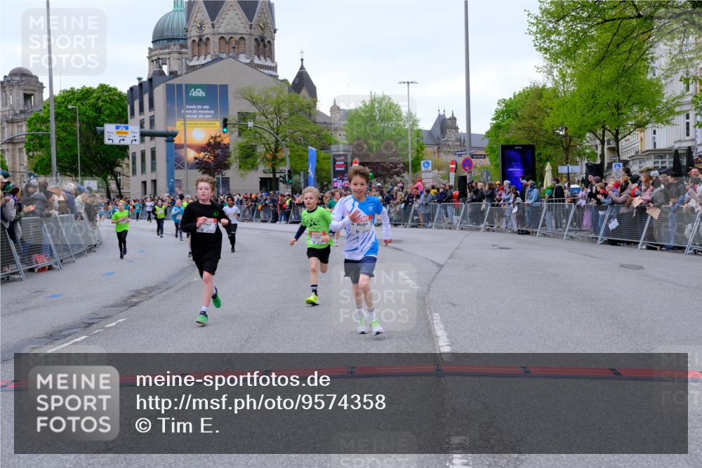 25.04.2026 - Das Zehntel Tim E. http://msf.ph/oto/9574358 25.04.2026 10:50:17 Ziel 5036, 5110, 5287, 5298, 5482, 5736, 6000, 6141, 6410, 6510, 6525, 6533, 6555, 6733, 7331, 7501, 7704, 7928 meine-sportfotos.de