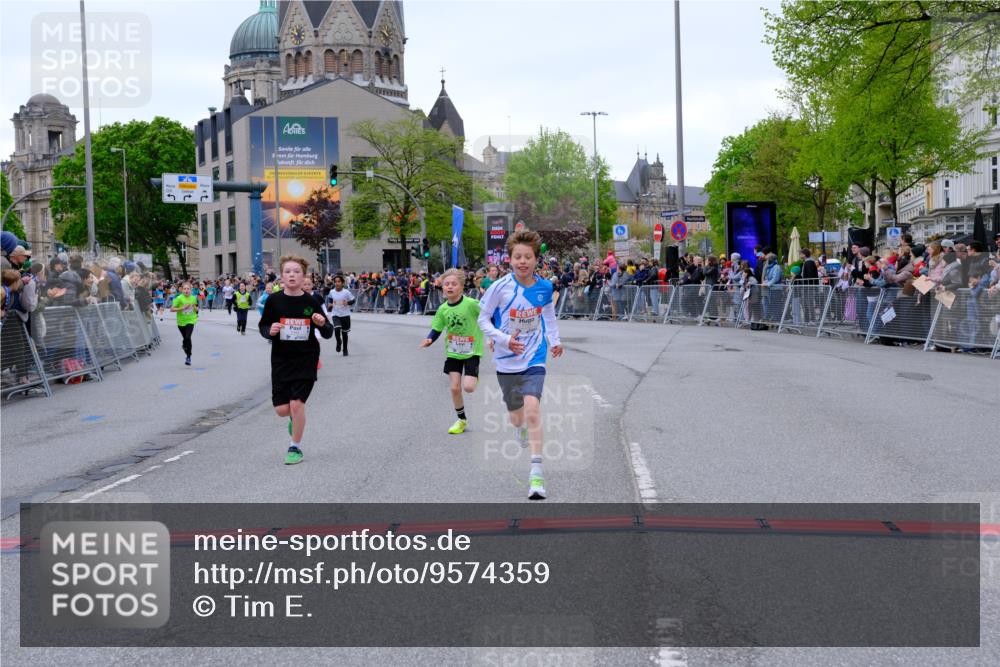 25.04.2026 - Das Zehntel Tim E. http://msf.ph/oto/9574359 25.04.2026 10:50:17 Ziel 5036, 5110, 5287, 5298, 5482, 5736, 6000, 6141, 6410, 6510, 6525, 6533, 6555, 6733, 7331, 7501, 7704, 7928 meine-sportfotos.de