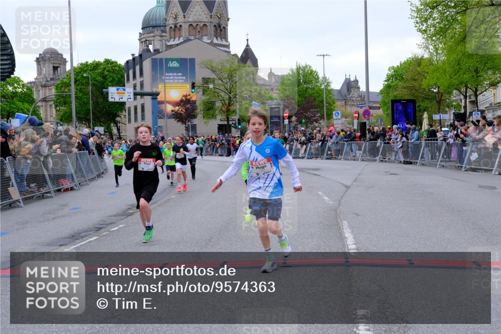 25.04.2026 - Das Zehntel Tim E. http://msf.ph/oto/9574363 25.04.2026 10:50:18 Ziel 5036, 5110, 5287, 5298, 5482, 5736, 6000, 6141, 6410, 6510, 6525, 6533, 6555, 6733, 7331, 7501, 7704, 7928 meine-sportfotos.de