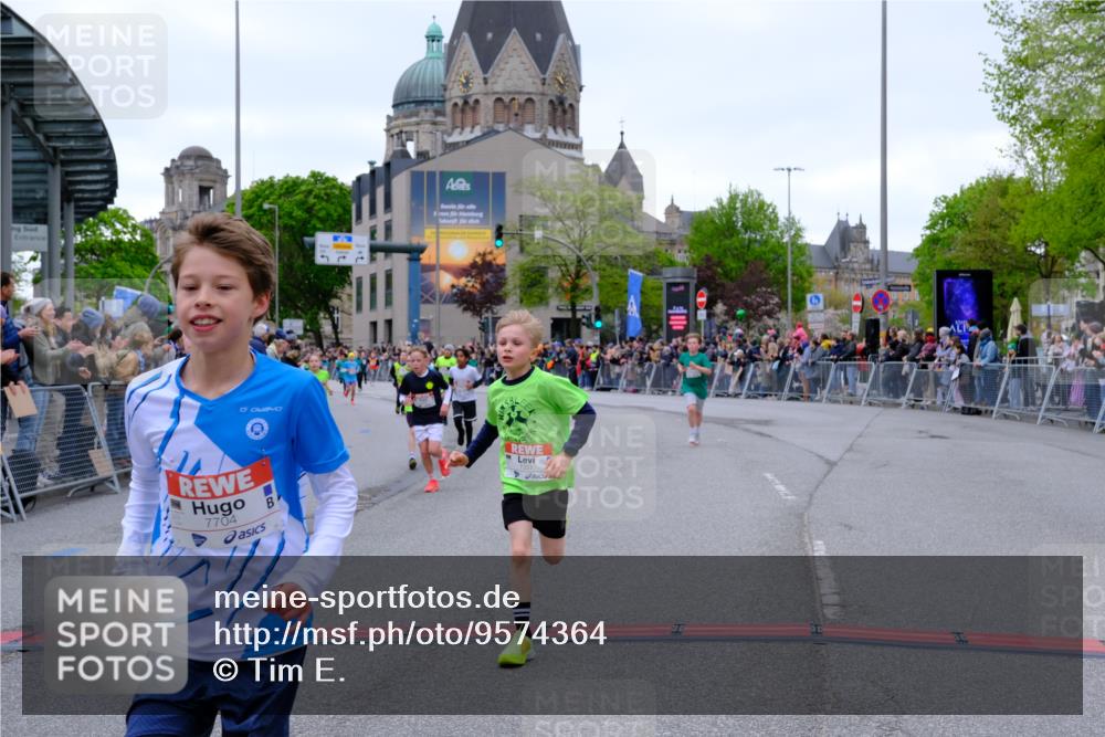 25.04.2026 - Das Zehntel Tim E. http://msf.ph/oto/9574364 25.04.2026 10:50:19 Ziel 5036, 5110, 5287, 5298, 5482, 5736, 6000, 6410, 6510, 6525, 6533, 6555, 6717, 6733, 7331, 7704, 7928 meine-sportfotos.de